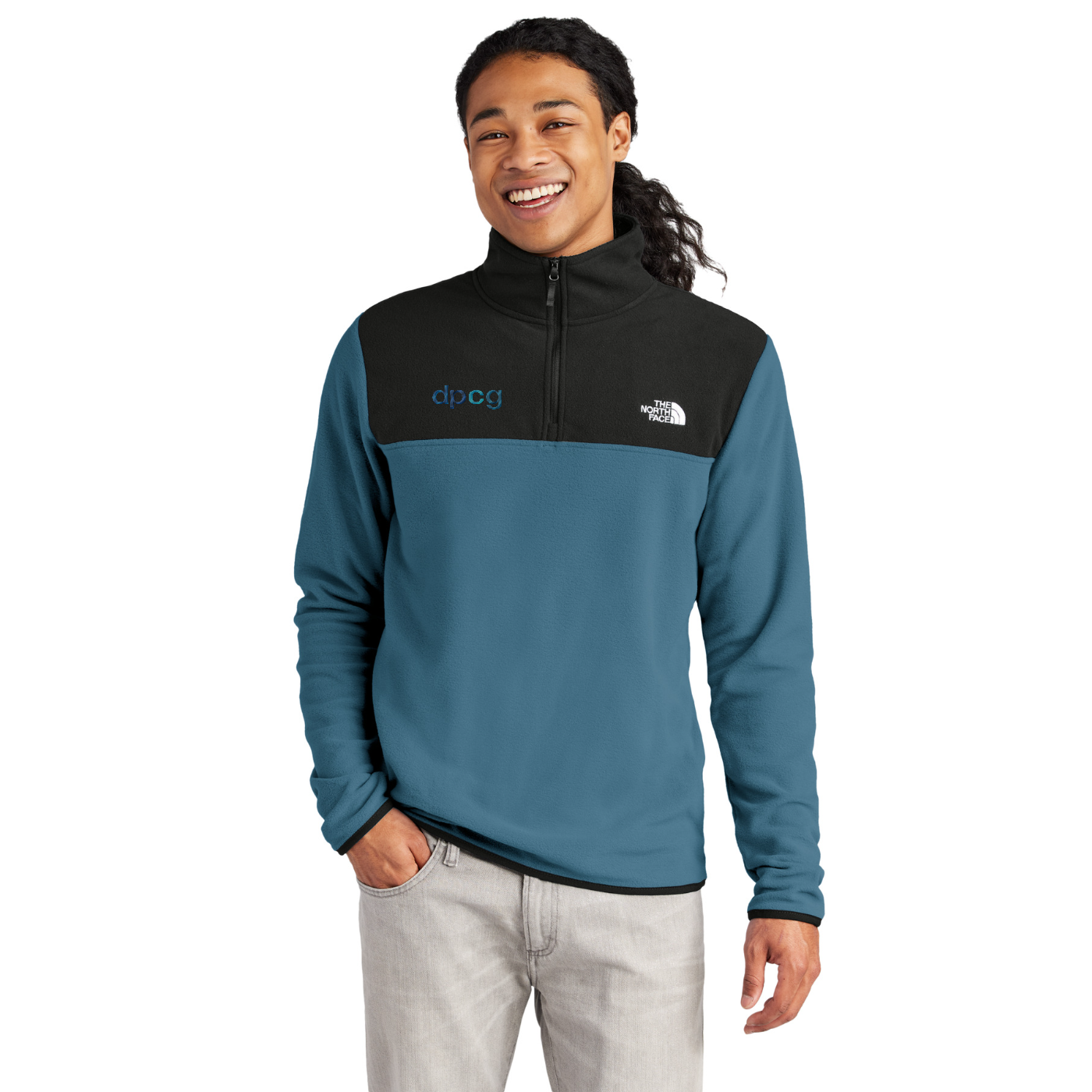 The North Face Glacier 1/4-Zip Fleece — model